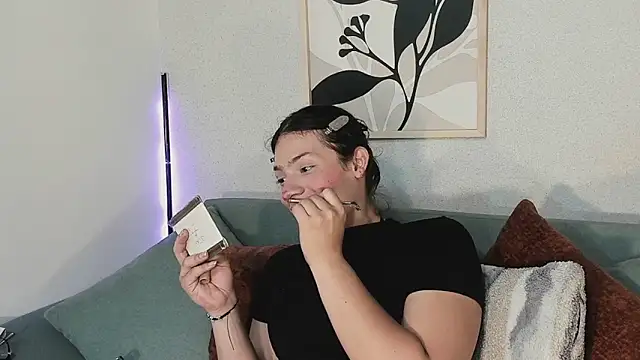 KassMonroe online show from 23, 4, 2026