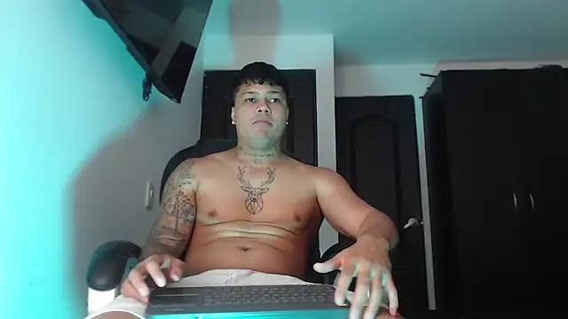 Boyhot 00 online show from 10, 10, 2025