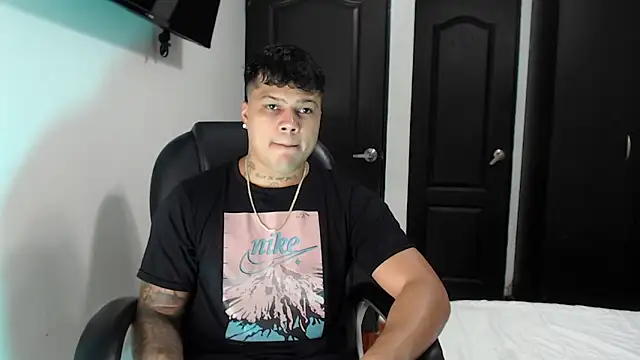 Boyhot 00 online show from 17, 10, 2025