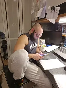 Snapshot of BeppeRagnar chatting on 14, 1, 2026 BeppeRagnar online show from 14, 1, 2026