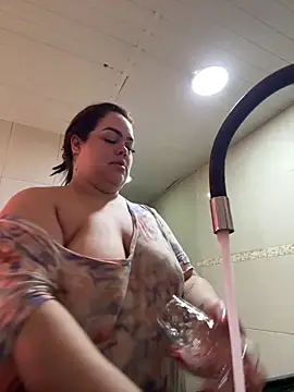 Fernandinhacarioca021rj online show from 25, 5, 2026