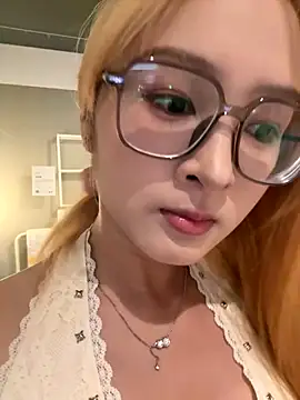 yuki july online show from 15, 10, 2025