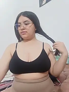sofia athome online show from 4, 6, 2026