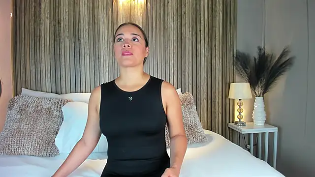 VanneCamiel online show from 17, 11, 2025