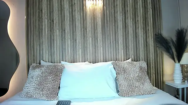 VanneCamiel online show from 30, 10, 2025