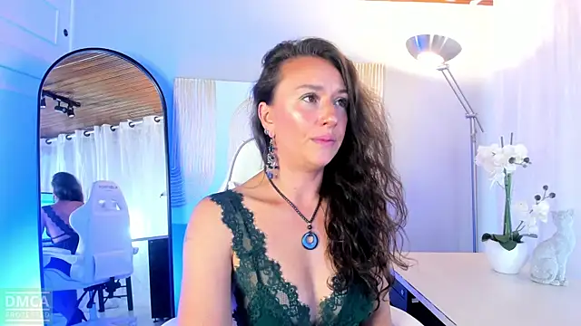 indigo wild  online show from 5, 1, 2026