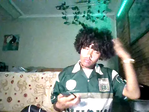 Snapshot of mrpluto chatting on 1, 8, 2026 mrpluto online show from 1, 8, 2026