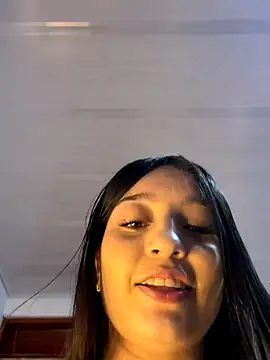   Lorelain   online show from 26, 11, 2025