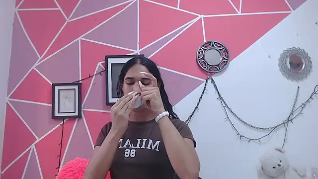 Tifany Adams online show from 22, 11, 2025