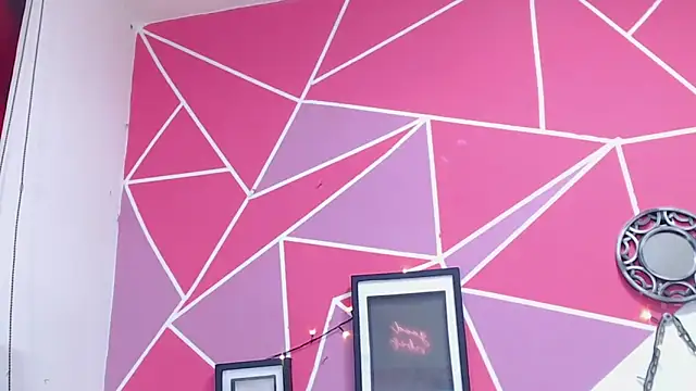 Tifany Adams online show from 14, 10, 2025