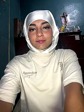 Snapshot of CelestSkyy chatting on 14, 10, 2025 CelestSkyy online show from 14, 10, 2025