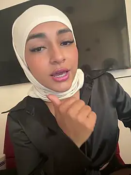 Snapshot of CelestSkyy chatting on 18, 10, 2025 CelestSkyy online show from 18, 10, 2025