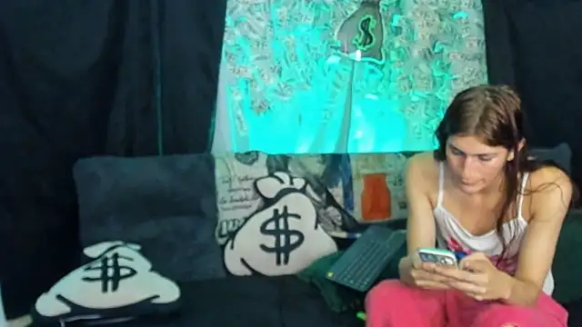 Snapshot of Pride_couple chatting on 27, 4, 2026 Pride couple online show from 27, 4, 2026