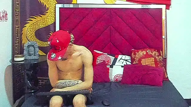 Pride couple online show from 12, 1, 2026