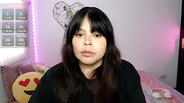 Snapshot of EllieMoonX chatting on 20, 7, 2026 EllieMoonX online show from 20, 7, 2026