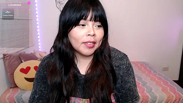 Snapshot of EllieMoonX chatting on 29, 6, 2026 EllieMoonX online show from 29, 6, 2026