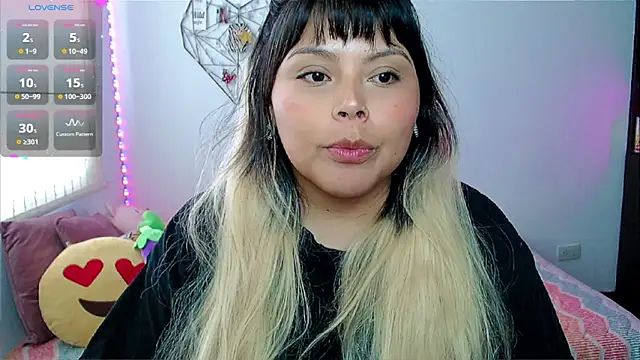 EllieMoonX online show from 29, 4, 2026