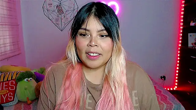 EllieMoonX online show from 9, 2, 2026