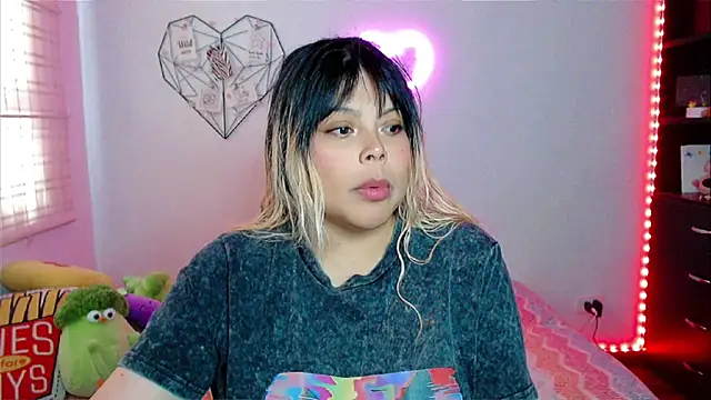 EllieMoonX online show from 20, 2, 2026