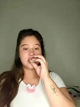 Snapshot of Natacha_02 chatting on 8, 1, 2026 Natacha 02 online show from 8, 1, 2026