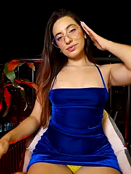 Meganthomson online show from 14, 2, 2026