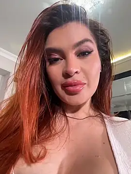 Snapshot of AbrilColls_ chatting on 22, 6, 2026 AbrilColls online show from 22, 6, 2026