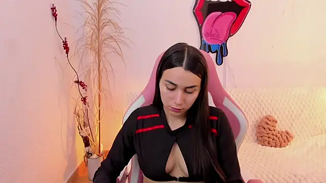 EmmaMyers1 online show from 14, 11, 2025