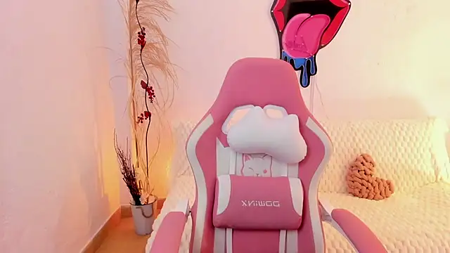 EmmaMyers1 online show from 25, 10, 2025