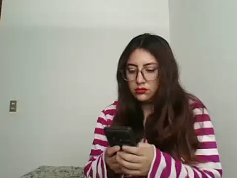 Mar 00c online show from 15, 10, 2025