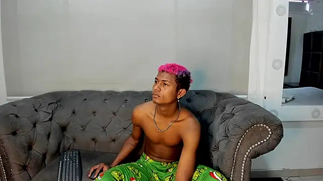 MorenitoDigno online show from 9, 1, 2026