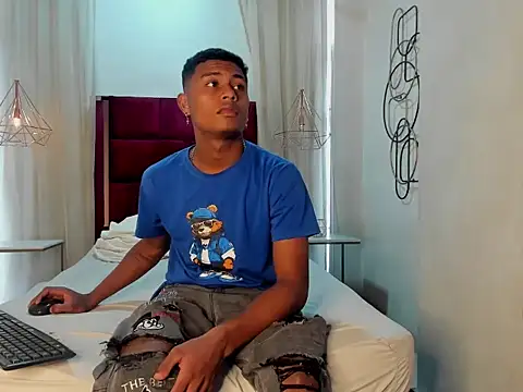 MorenitoDigno online show from 29, 10, 2025