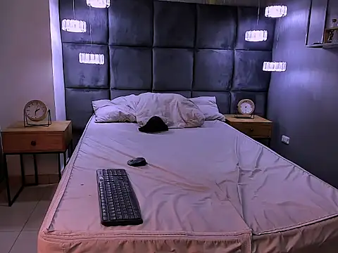 MorenitoDigno online show from 2, 11, 2025