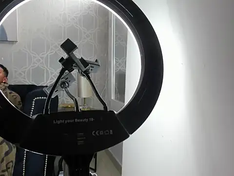 MorenitoDigno online show from 3, 11, 2025