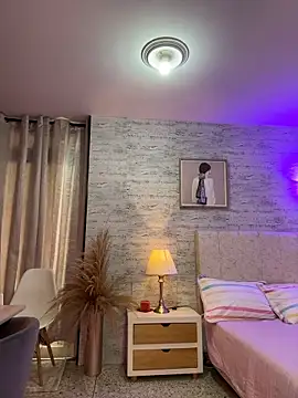 HoneyMollyX online show from 25, 5, 2026