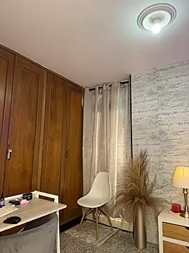 HoneyMollyX online show from 27, 5, 2026