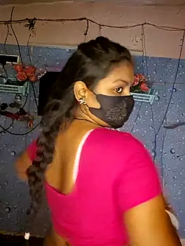 Snapshot of Sweet-Maddlina chatting on 18, 7, 2026 Sweet-Maddlina online show from 18, 7, 2026