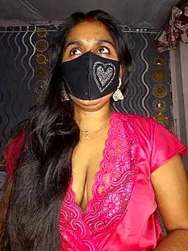 Sweet-Maddlina online show from 8, 11, 2025