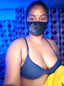 Snapshot of Sweet-Maddlina chatting on 3, 3, 2026 Sweet-Maddlina online show from 3, 3, 2026