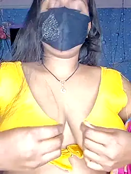 Snapshot of Sweet-Maddlina chatting on 25, 6, 2026 Sweet-Maddlina online show from 25, 6, 2026