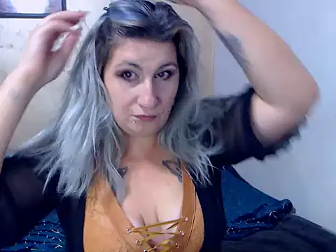 LilithGreenn online show from 15, 10, 2025