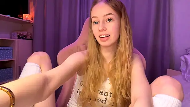 LunaCrave online show from 26, 2, 2026