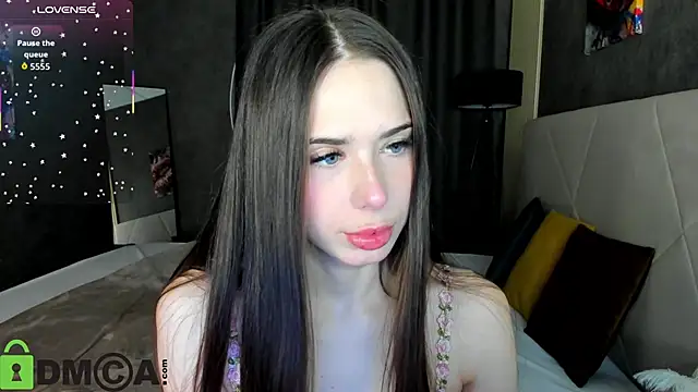 Lana Stones online show from 18, 11, 2025