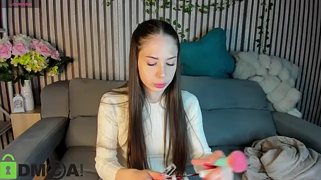 Lana Stones online show from 28, 11, 2025