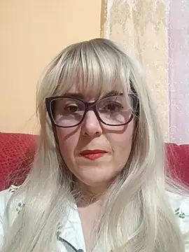 Amelialove42 online show from 9, 11, 2025