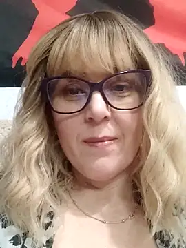 Amelialove42 online show from 27, 2, 2026