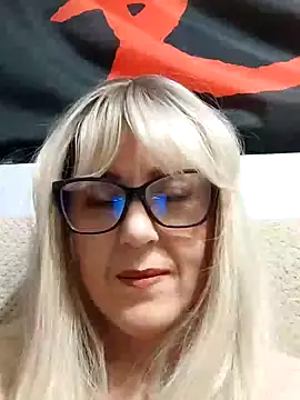 Amelialove42 online show from 16, 12, 2025