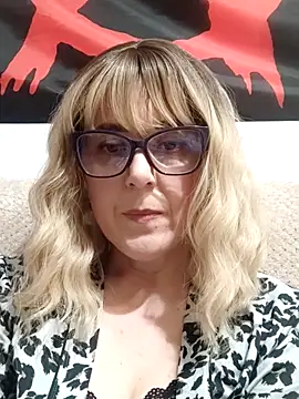 Amelialove42 online show from 27, 3, 2026