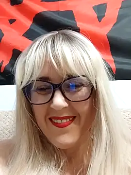 Amelialove42 online show from 17, 11, 2025