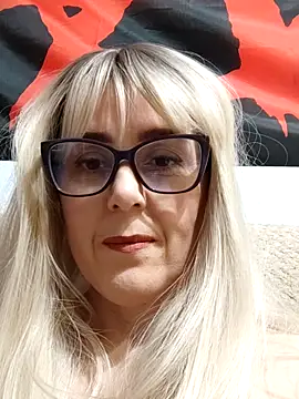 Amelialove42 online show from 19, 12, 2025