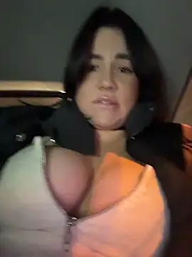 Snapshot of SwittieKendra chatting on 27, 11, 2025 SwittieKendra online show from 27, 11, 2025